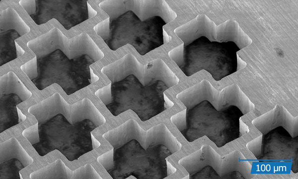 激光精密鉆孔 ? 速度極快，磨損最小(圖9)