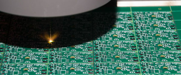 PCB分板方式有哪些？什么是激光PCB分板？