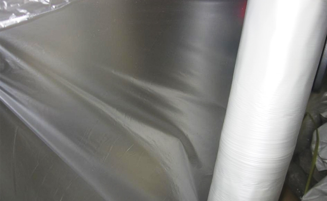 激光打孔在薄膜加工中的精度、效率與局限性探討(圖2)